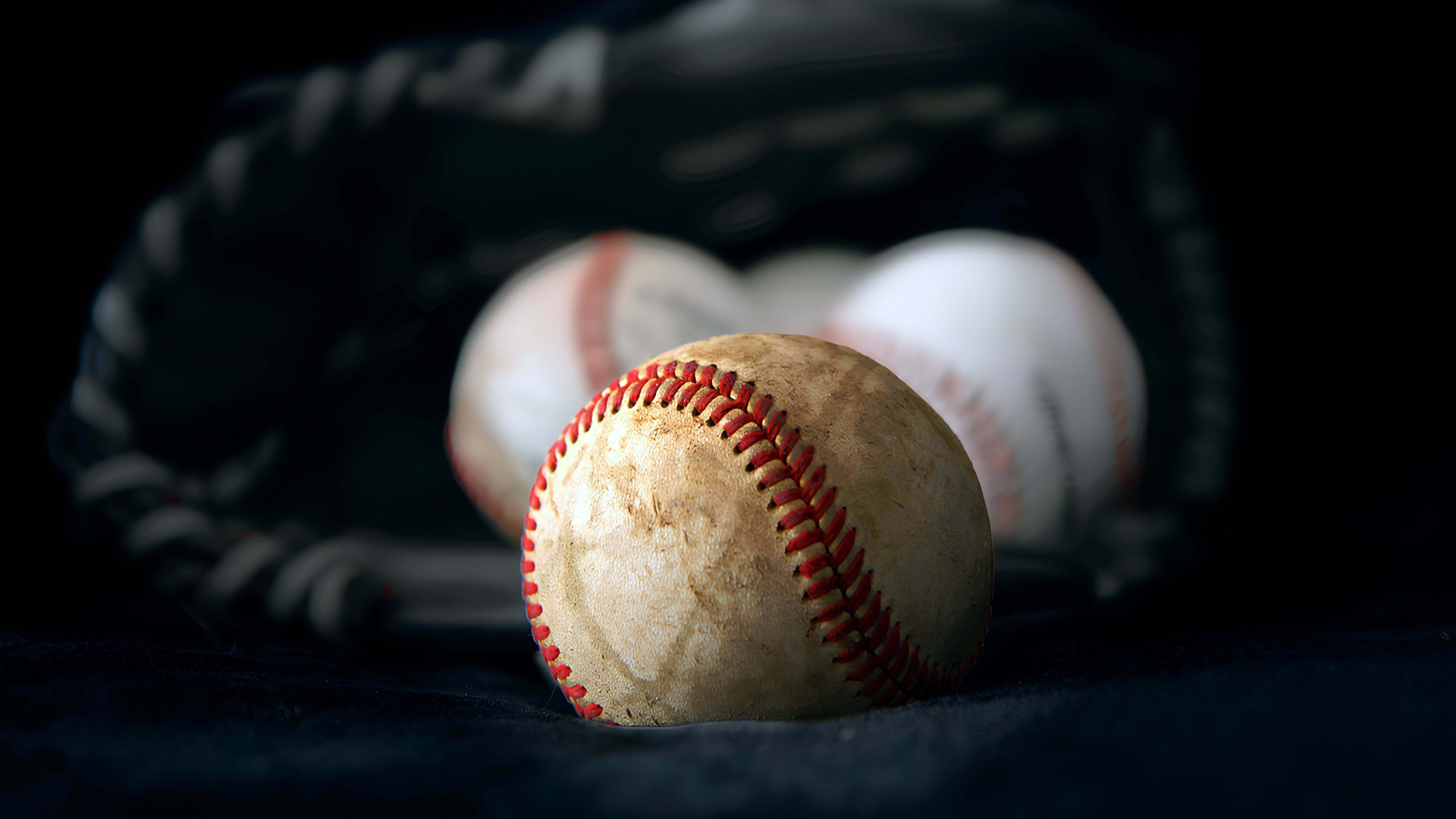 Baseball ball